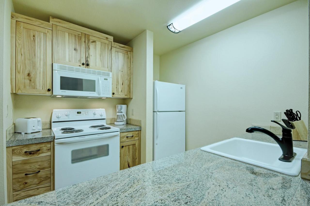 Seventh Mountain Resort Deschutes River Woods Bagian luar foto