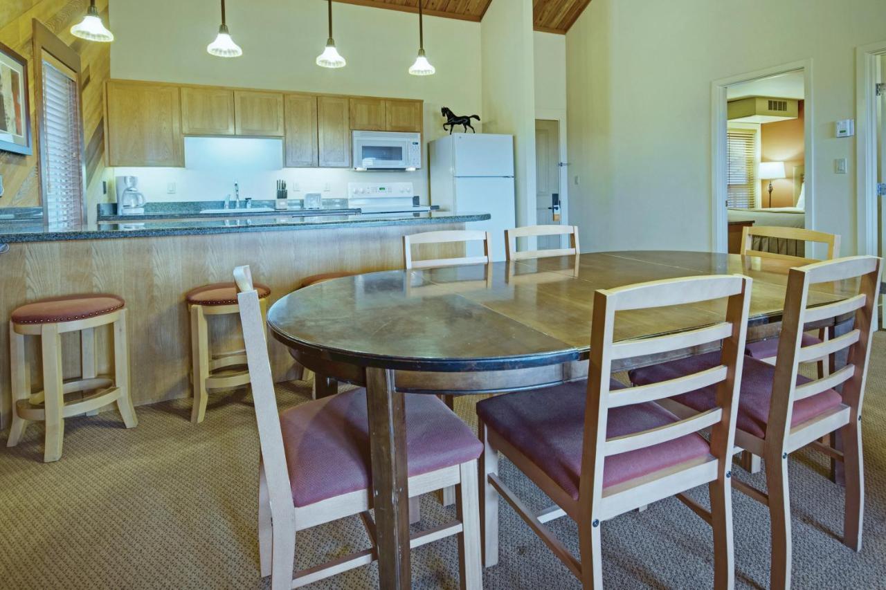 Seventh Mountain Resort Deschutes River Woods Bagian luar foto