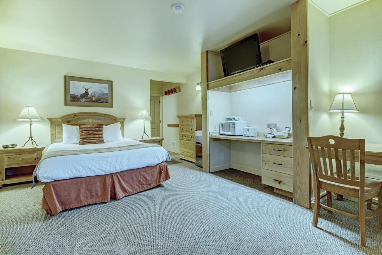 Seventh Mountain Resort Deschutes River Woods Bagian luar foto