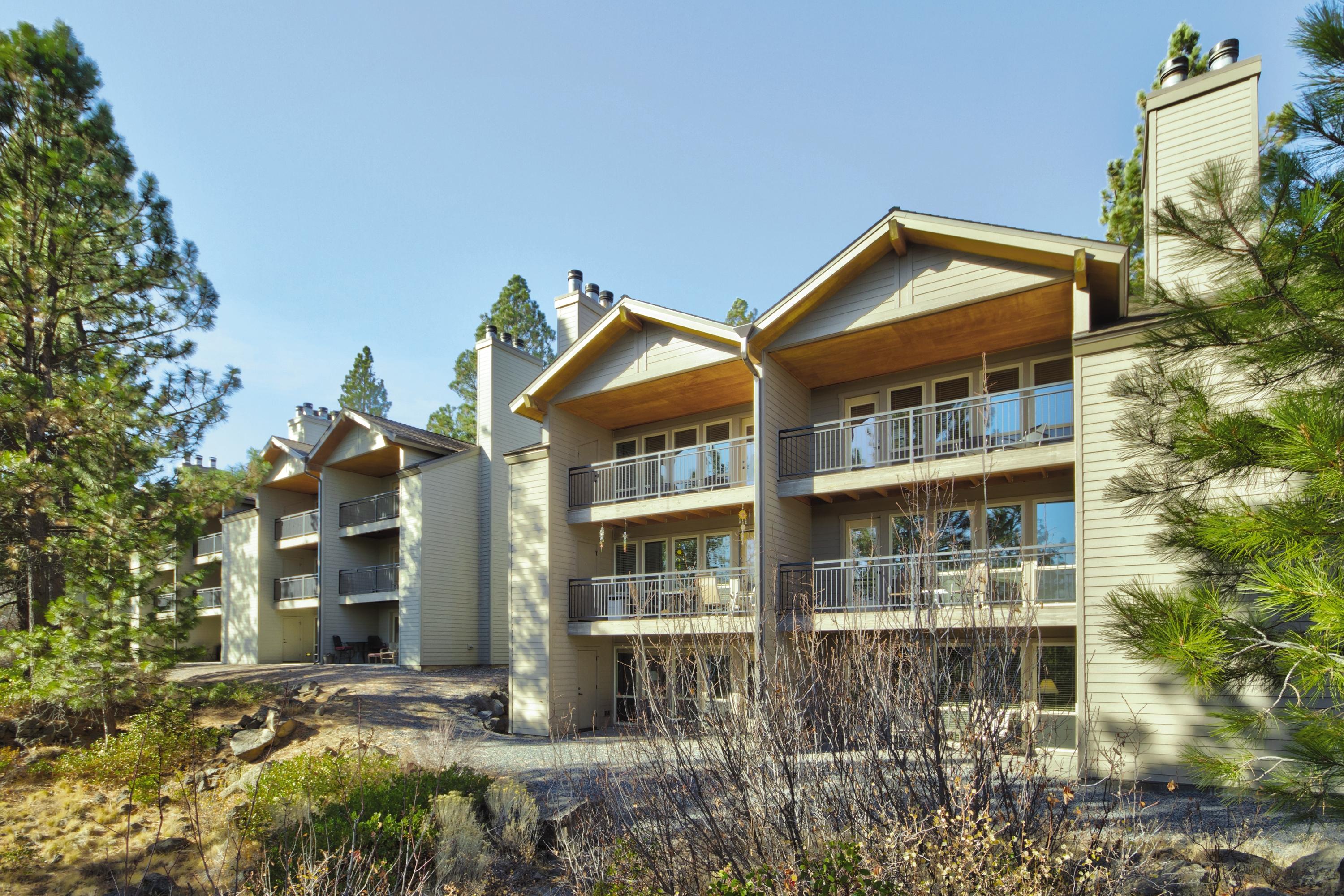 Seventh Mountain Resort Deschutes River Woods Bagian luar foto